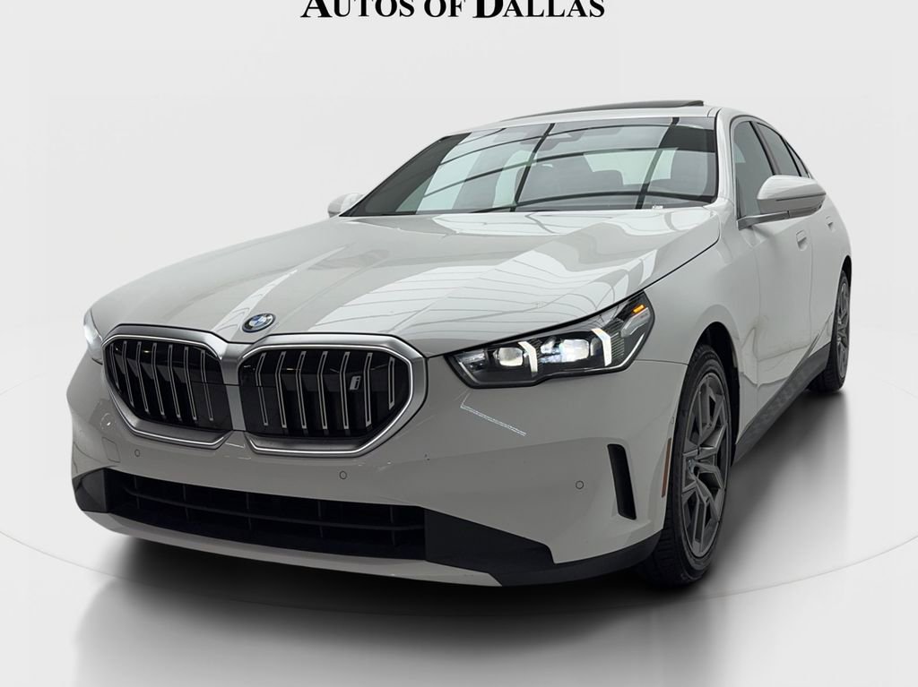 Used 2024 BMW i5 eDrive40i RWD image 4