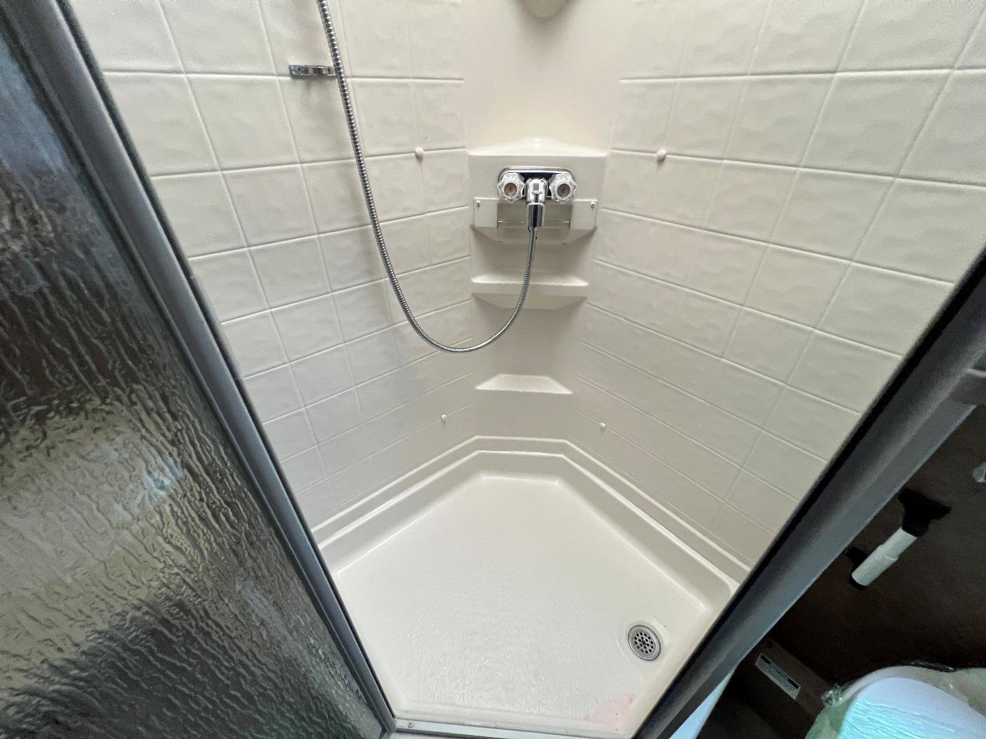 Used 2015 Mercedes-Benz Sprinter 3500 image 38