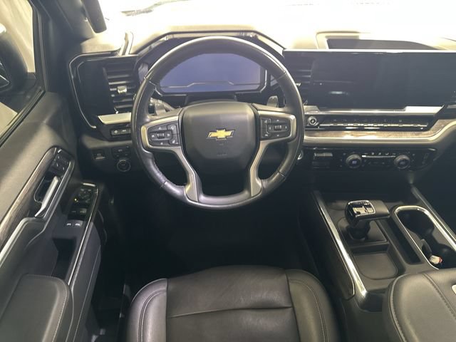 Certified 2022 Chevrolet Silverado 1500 LTZ w/ Technology Package AWD/4WD image 14