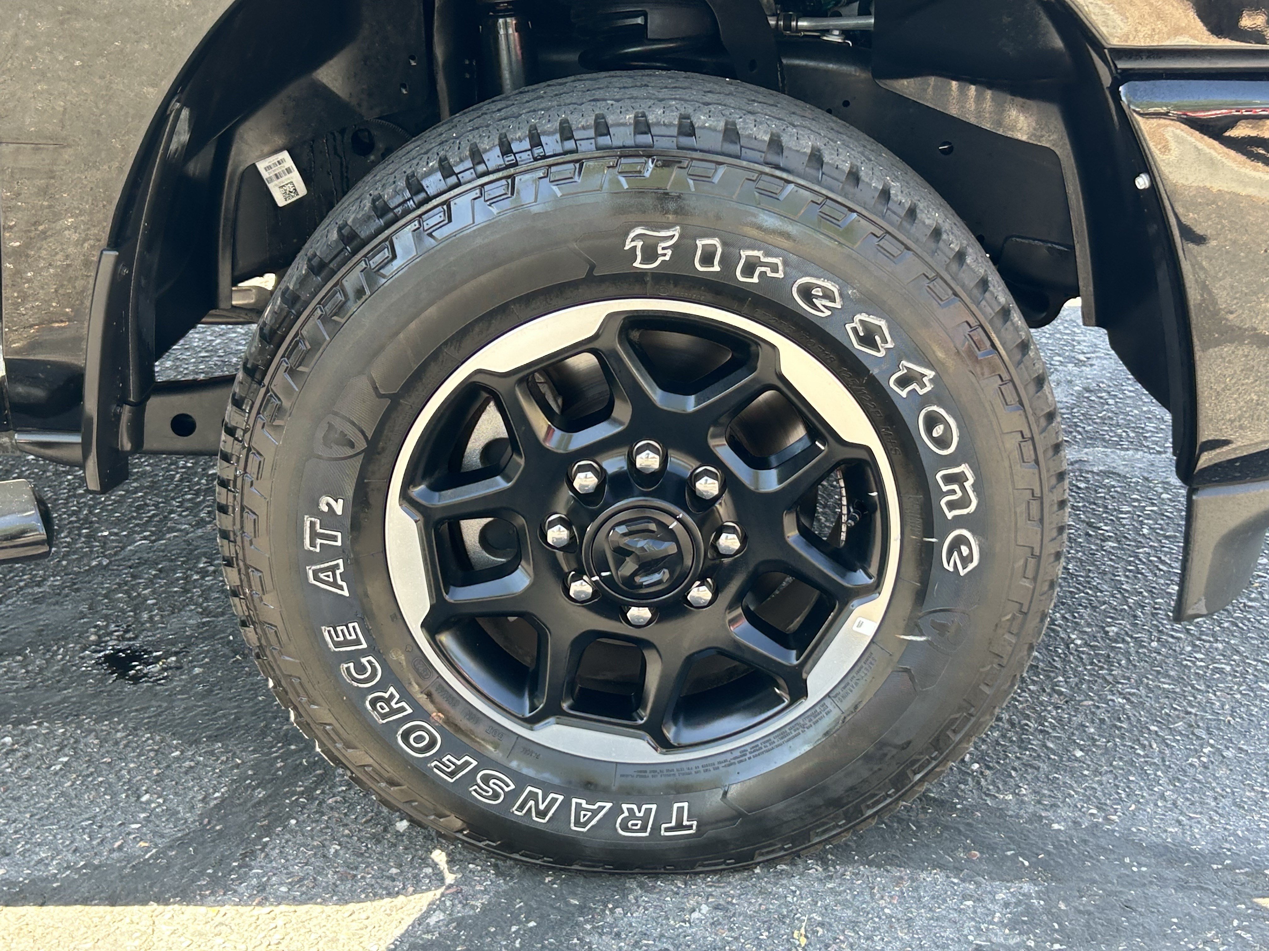 Used 2025 RAM 2500 Laramie AWD/4WD image 7