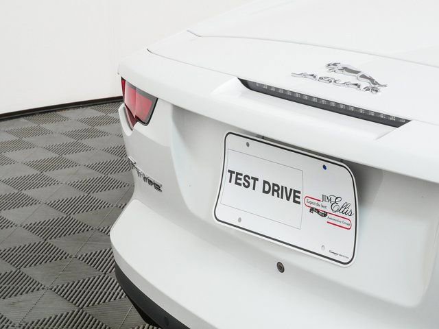 Used 2020 Jaguar F-TYPE Convertible image 37