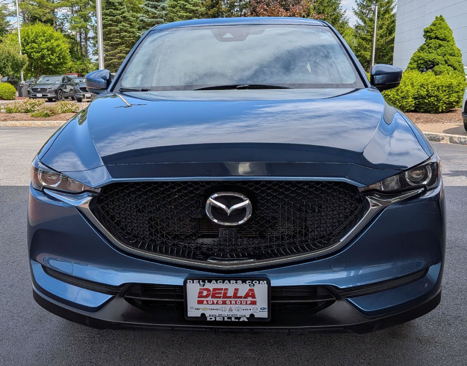 Used 2017 MAZDA CX-5 Touring AWD/4WD image 3