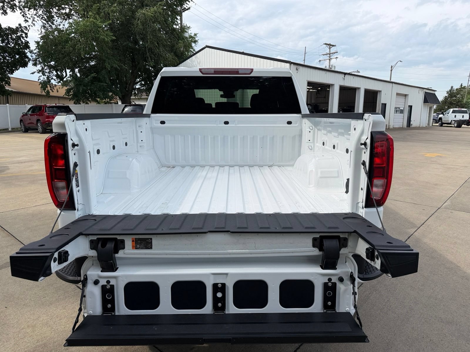 New 2026 GMC Sierra 1500 Elevation AWD/4WD image 35