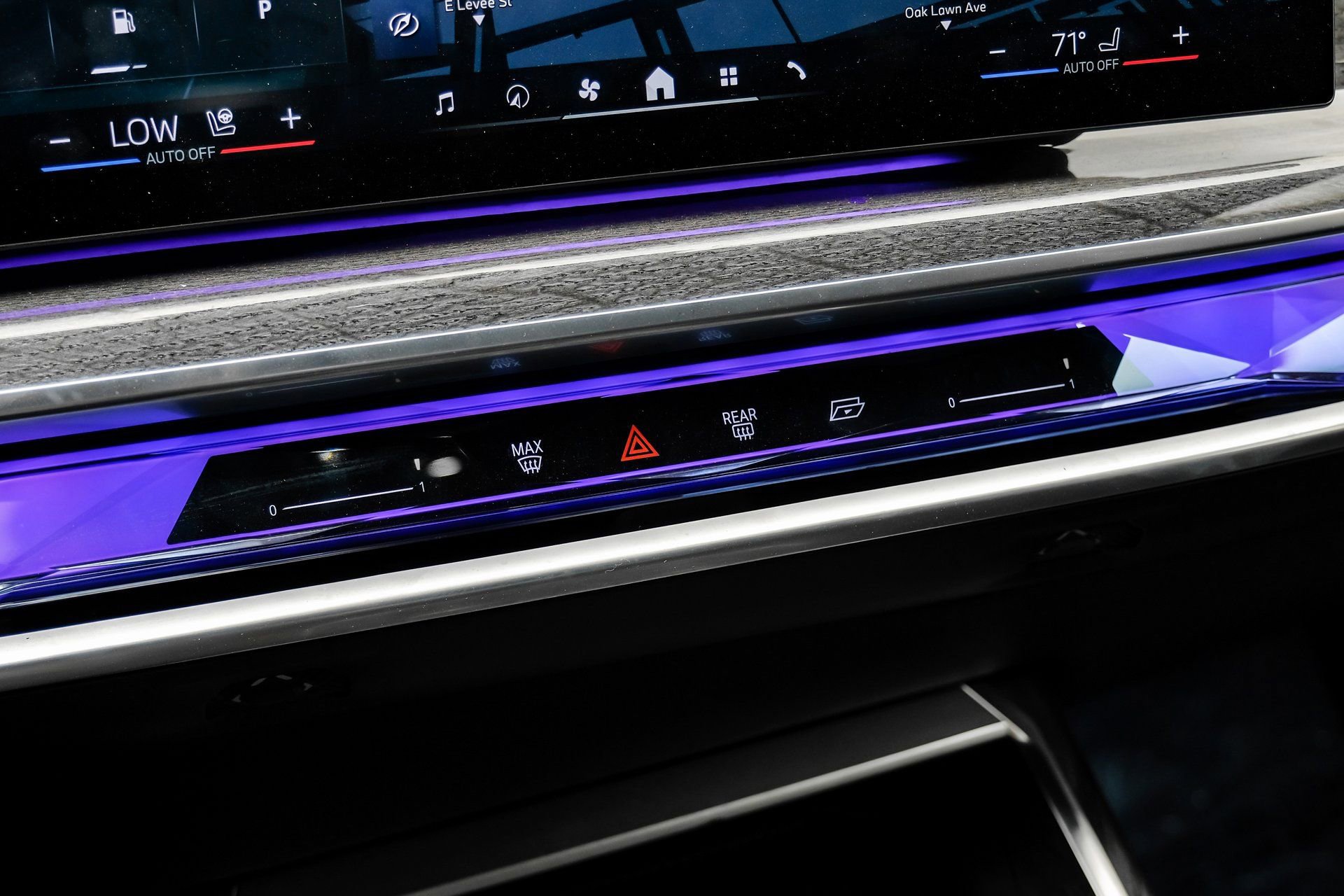 Used 2024 BMW 740i w/ Premium Package 2 image 35