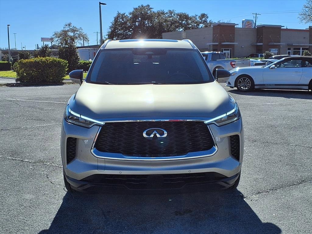Used 2024 INFINITI QX60 Luxe image 2