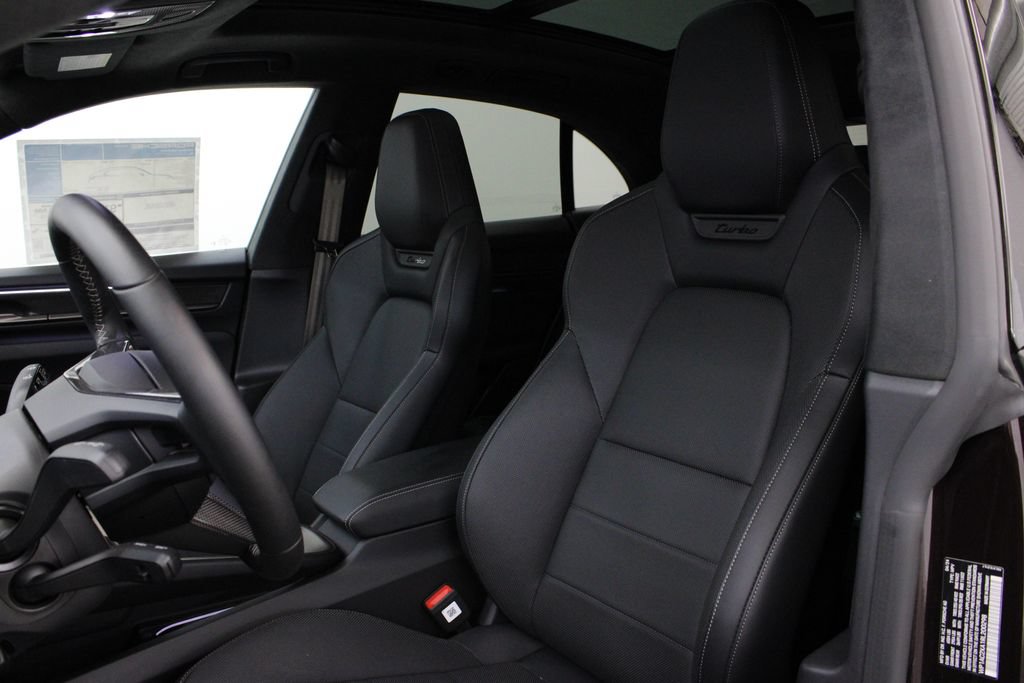 Used 2024 Porsche Macan Turbo Electric AWD/4WD image 5