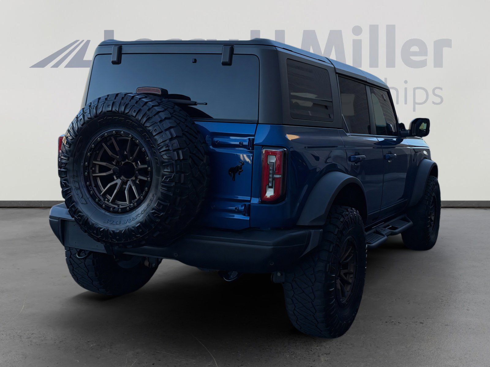 Used 2021 Ford Bronco First Edition image 5