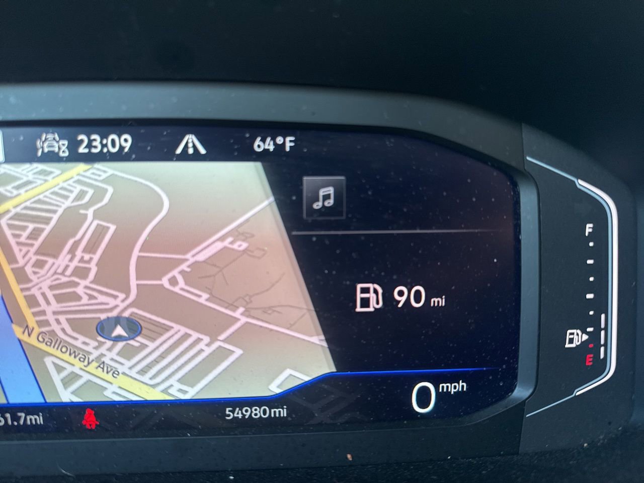 Used 2022 Volkswagen Taos SEL image 35