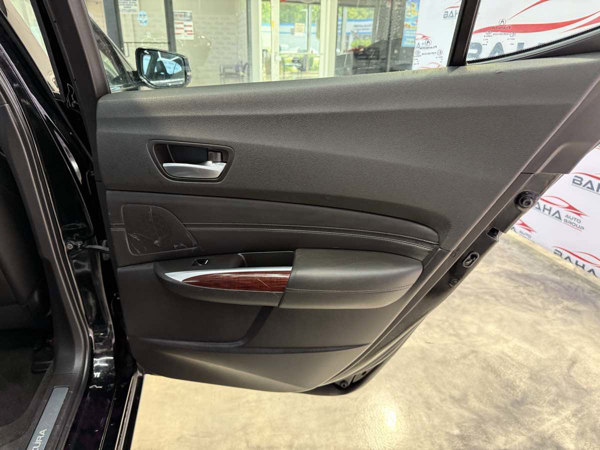 Used 2017 Acura TLX w/ Technology Package FWD image 26