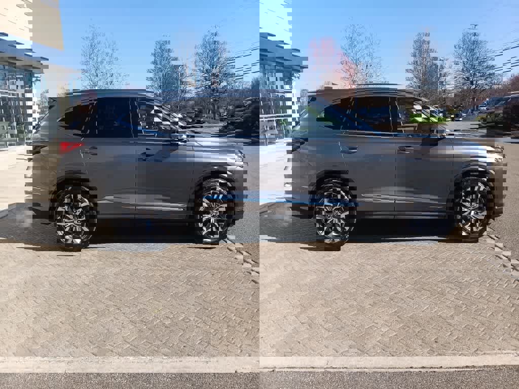 Used 2023 Acura MDX SH-AWD w/ Technology Package image 7