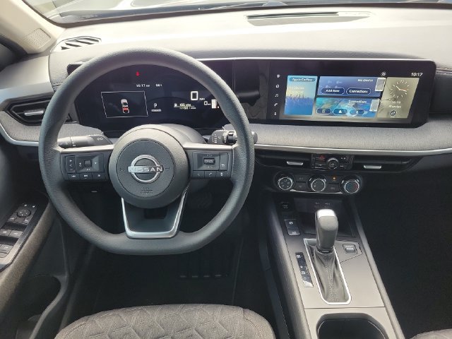 Certified 2025 Nissan Kicks SV FWD image 15