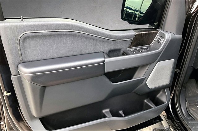 Used 2021 Ford F150 Lariat w/ Equipment Group 502A High image 17