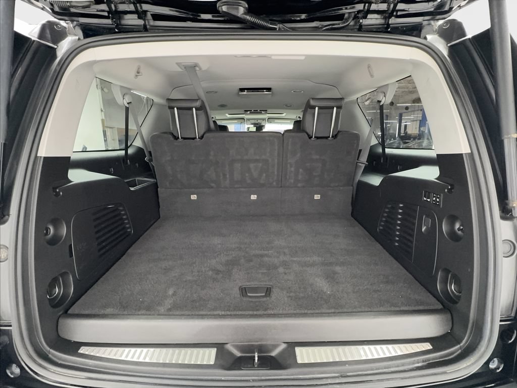Used 2019 GMC Yukon XL Denali w/ Denali Ultimate Package RWD image 16