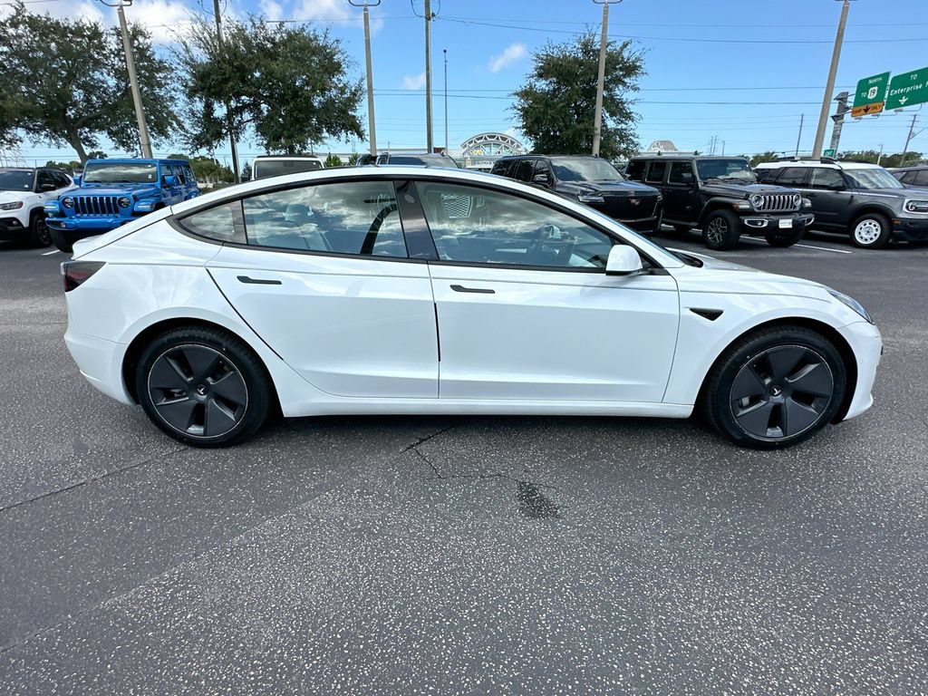 Used 2021 Tesla Model 3 Standard Range Plus RWD image 4