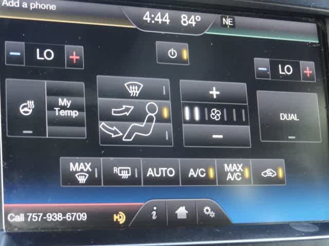 Used 2015 Ford F150 Platinum w/ Equipment Group 701A Luxury AWD/4WD image 21
