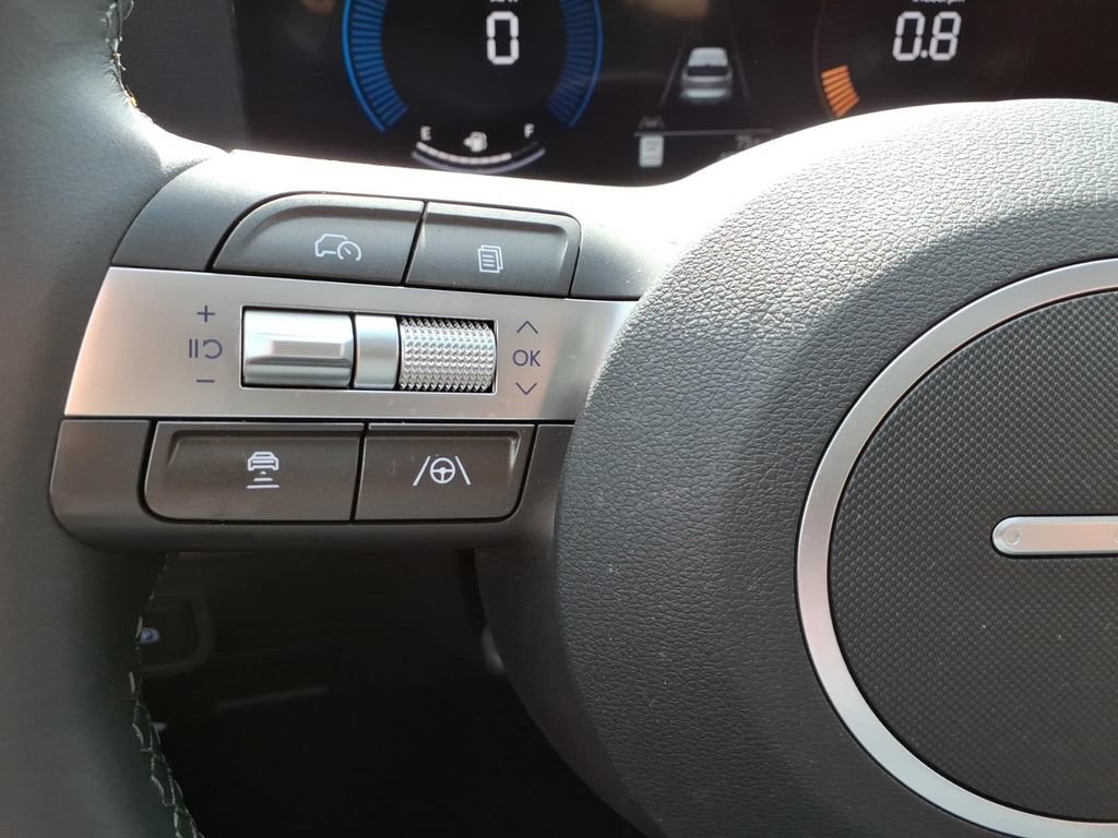 Used 2026 Hyundai Kona SEL Sport FWD image 16