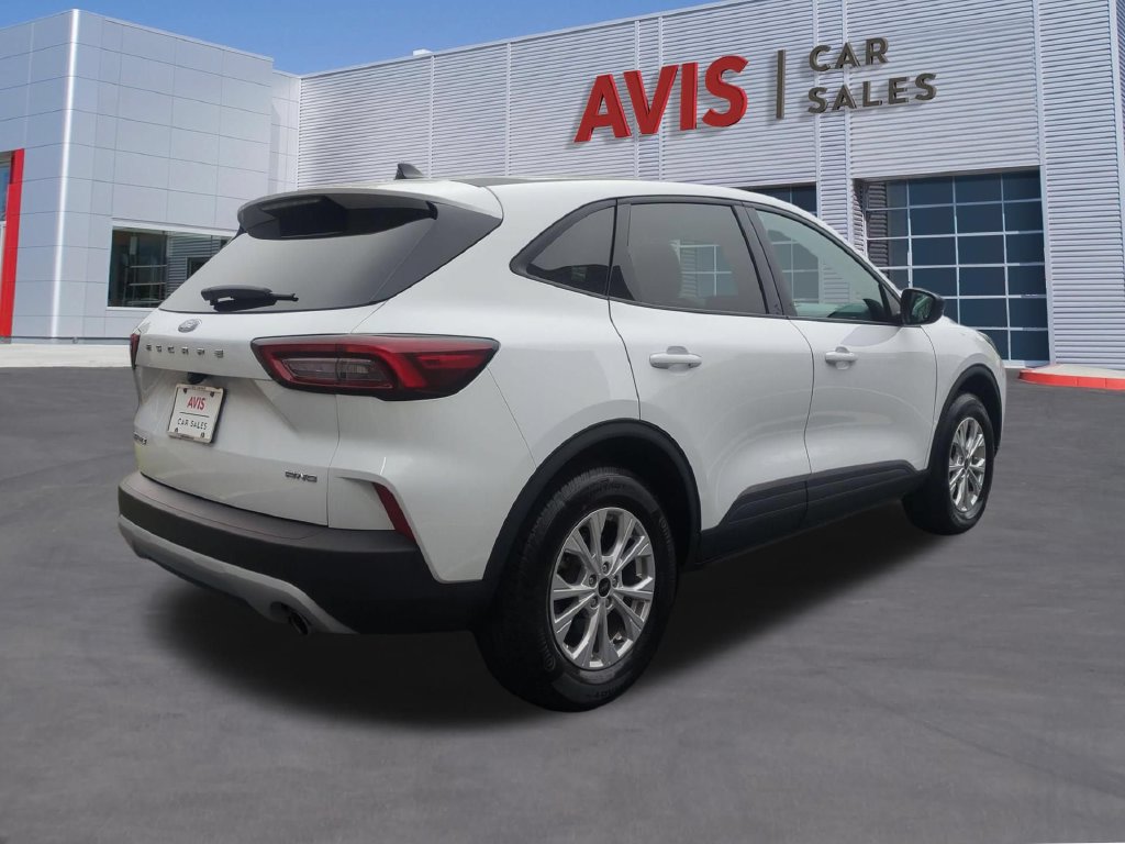 Used 2025 Ford Escape Active AWD/4WD image 5
