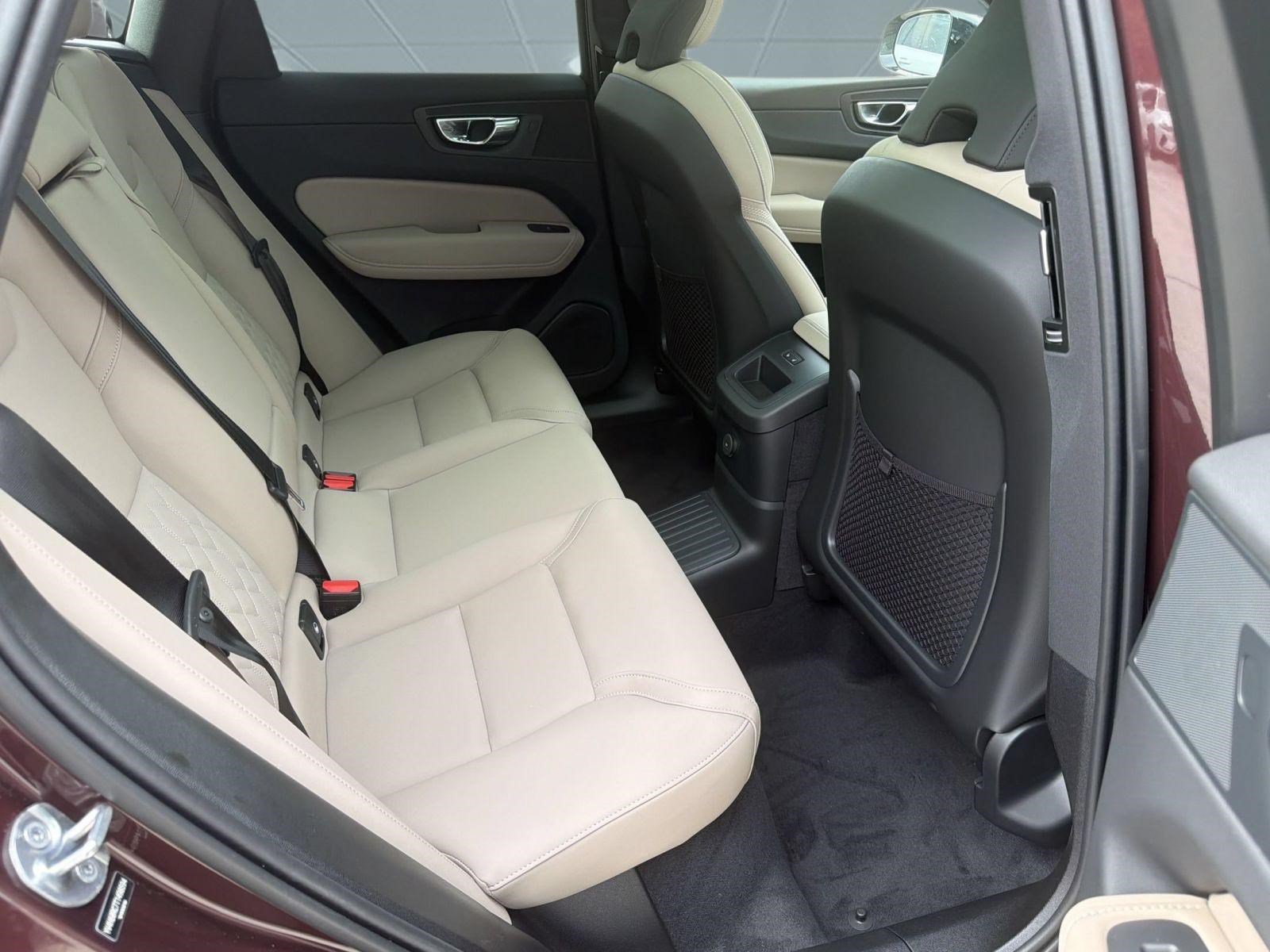 New 2026 Volvo XC60 T8 Plus w/ Climate Package AWD/4WD image 29