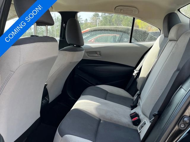 Used 2023 Toyota Corolla LE FWD image 5