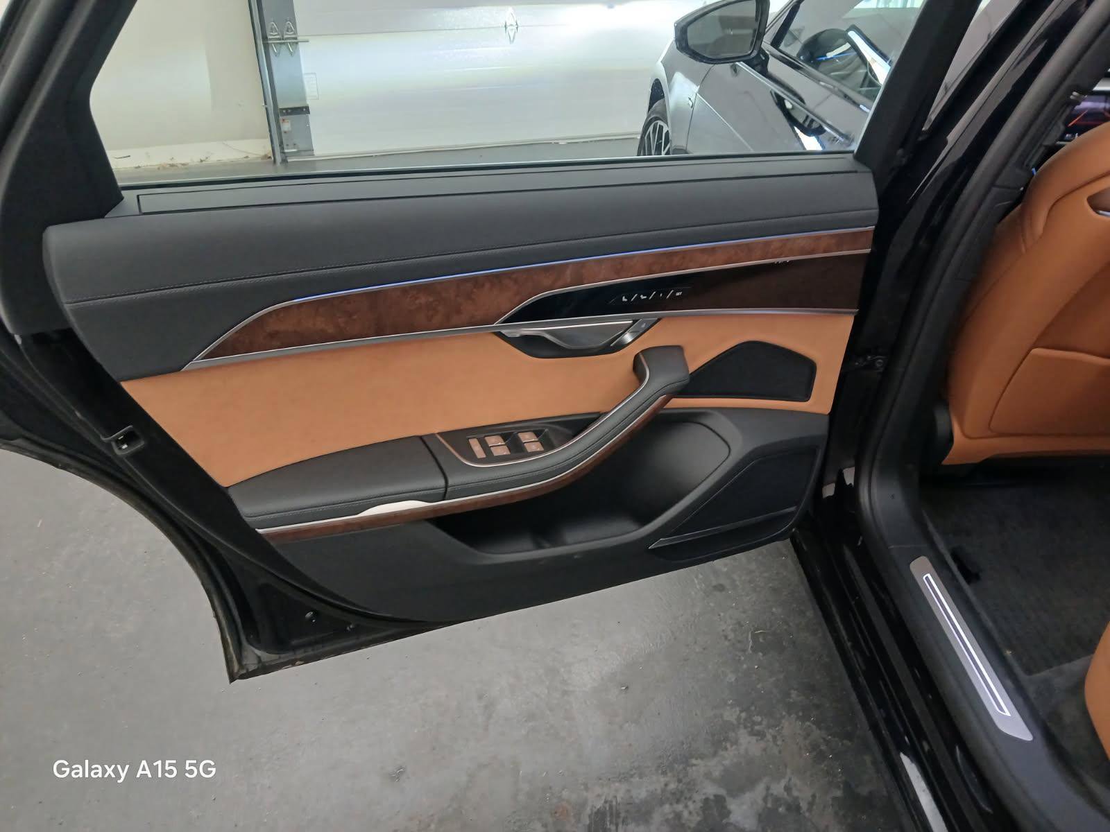 Used 2024 Audi A8 L 3.0T image 36