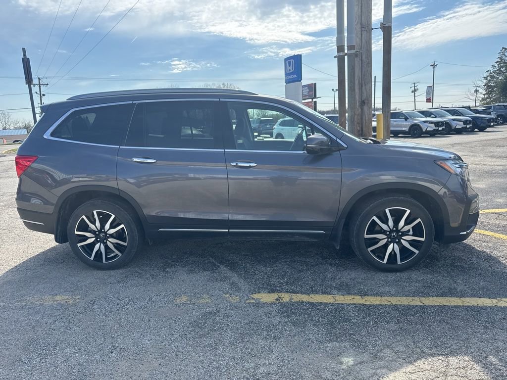 Used 2021 Honda Pilot Touring image 3