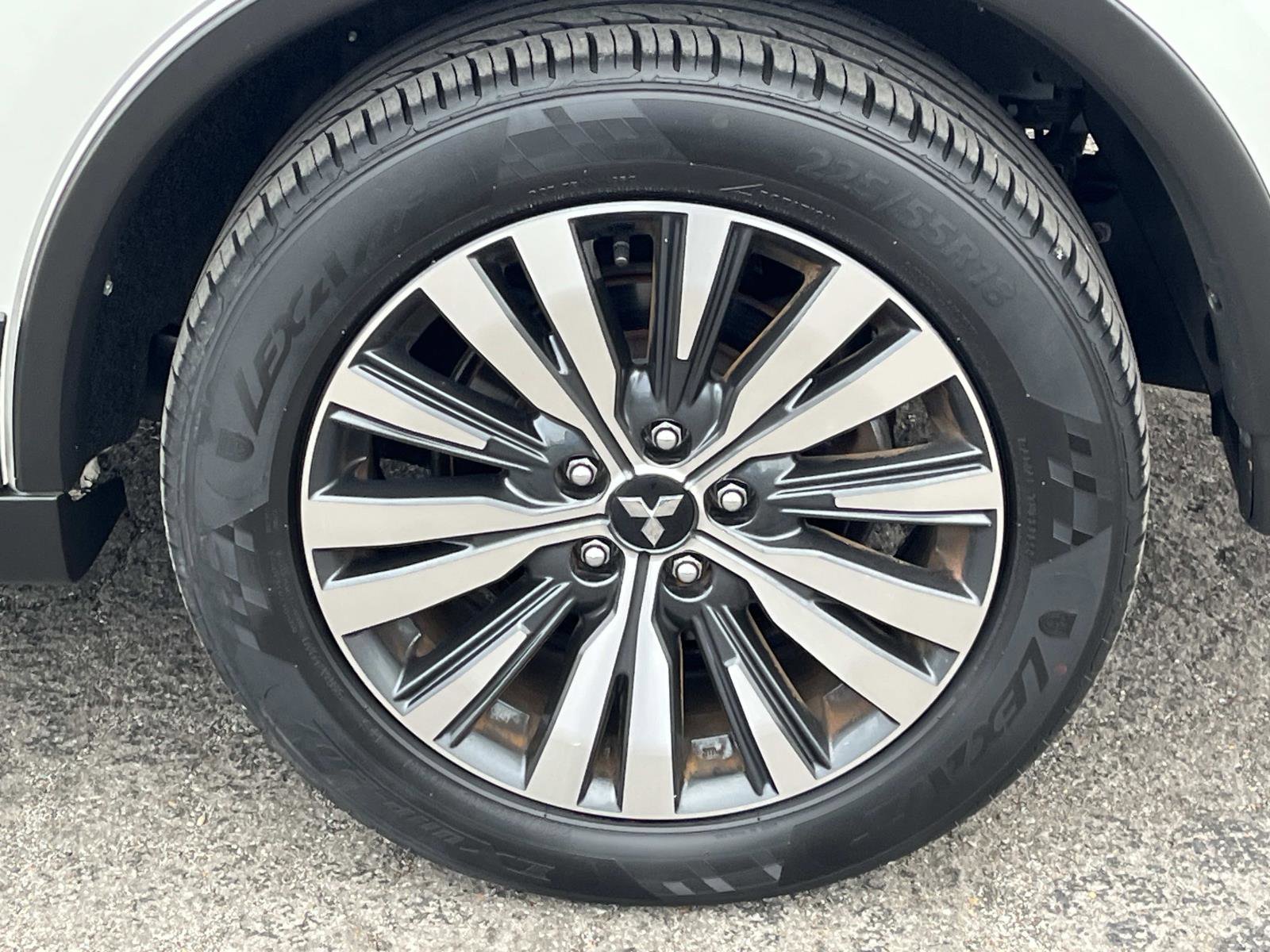 Used 2020 Mitsubishi Outlander GT image 13