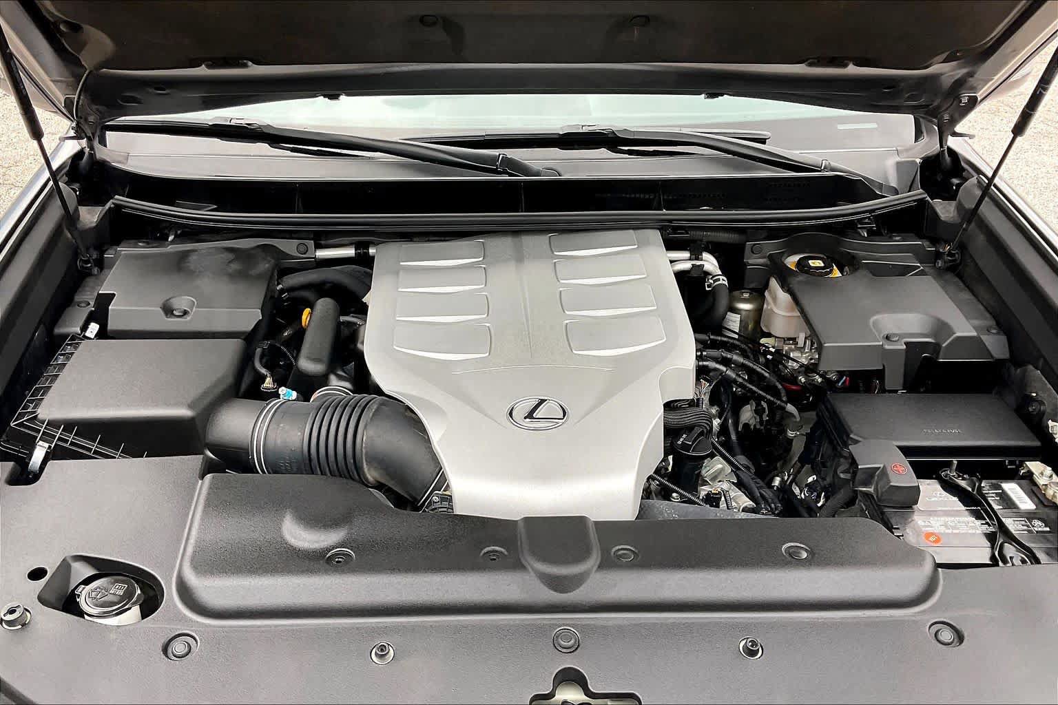 Used 2021 Lexus GX 460 Premium w/ Premium Package AWD/4WD image 29