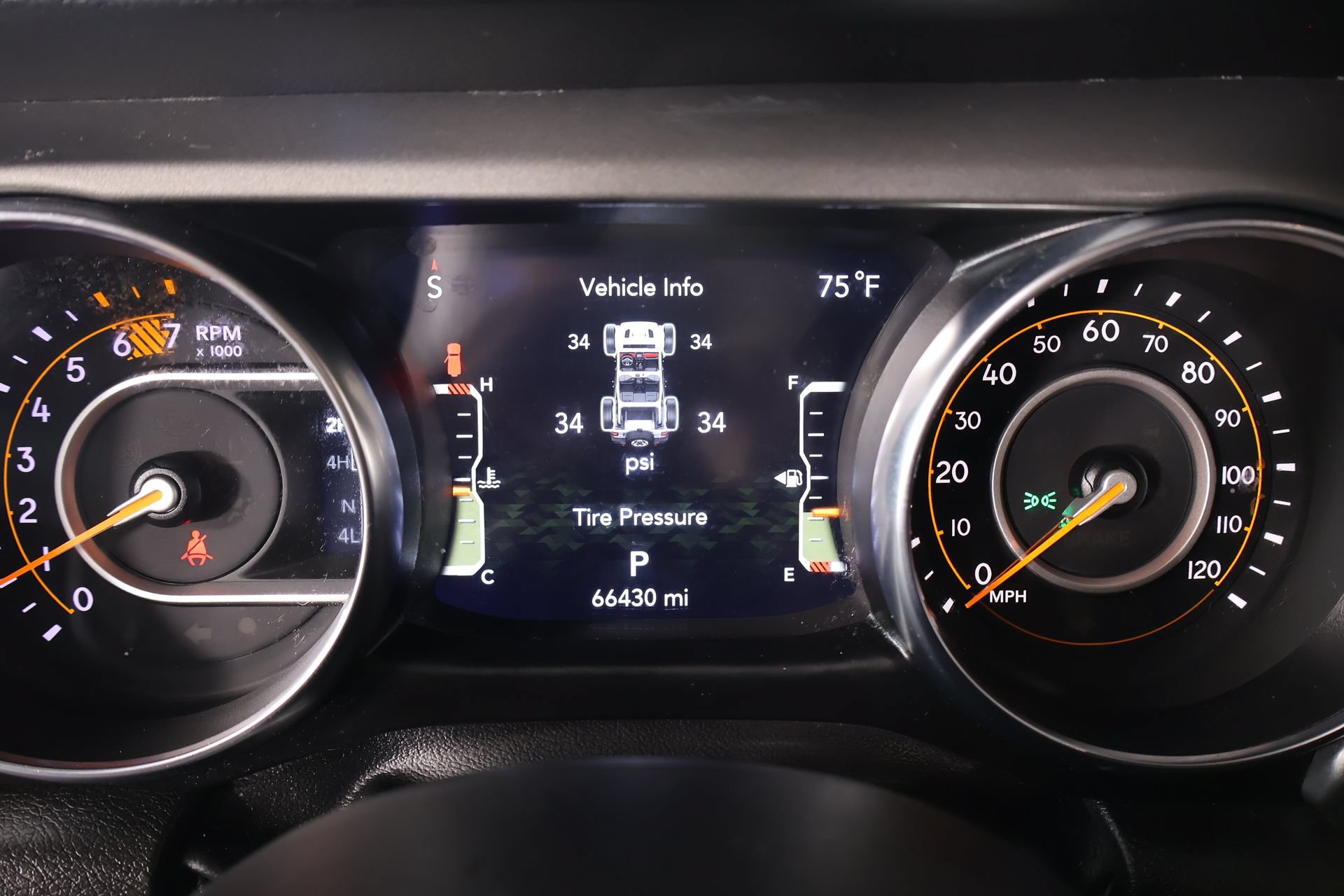 Used 2023 Jeep Wrangler Unlimited Sport AWD/4WD image 4
