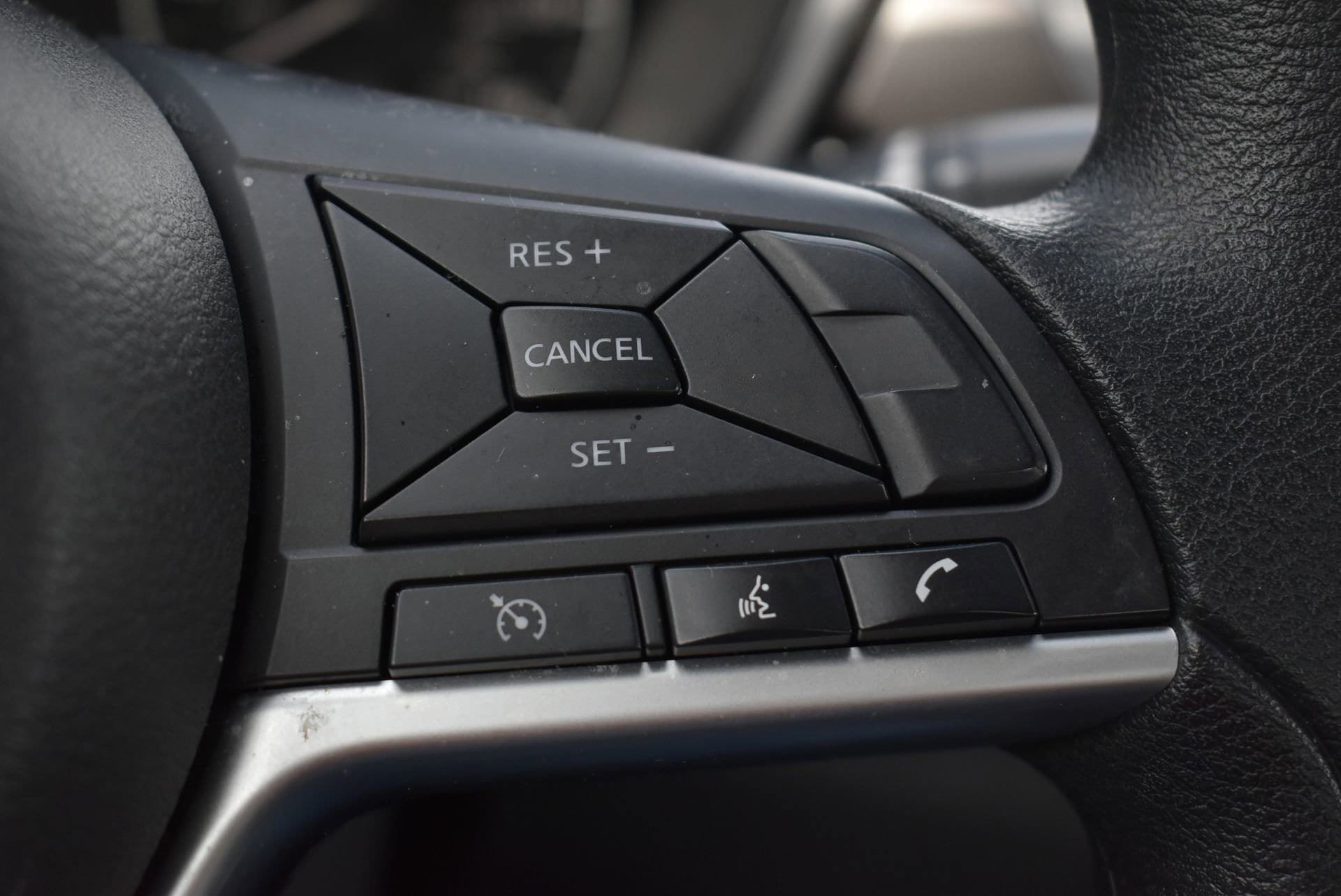 Used 2024 Nissan Altima 2.5 SV FWD image 22
