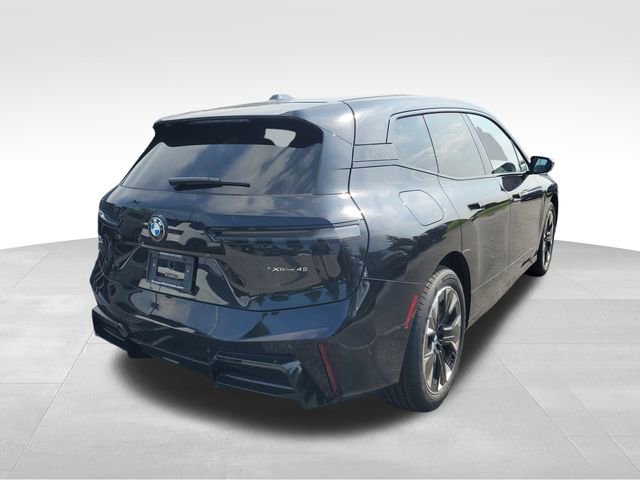 New 2026 BMW iX xDrive45 w/ M Sport Package image 4