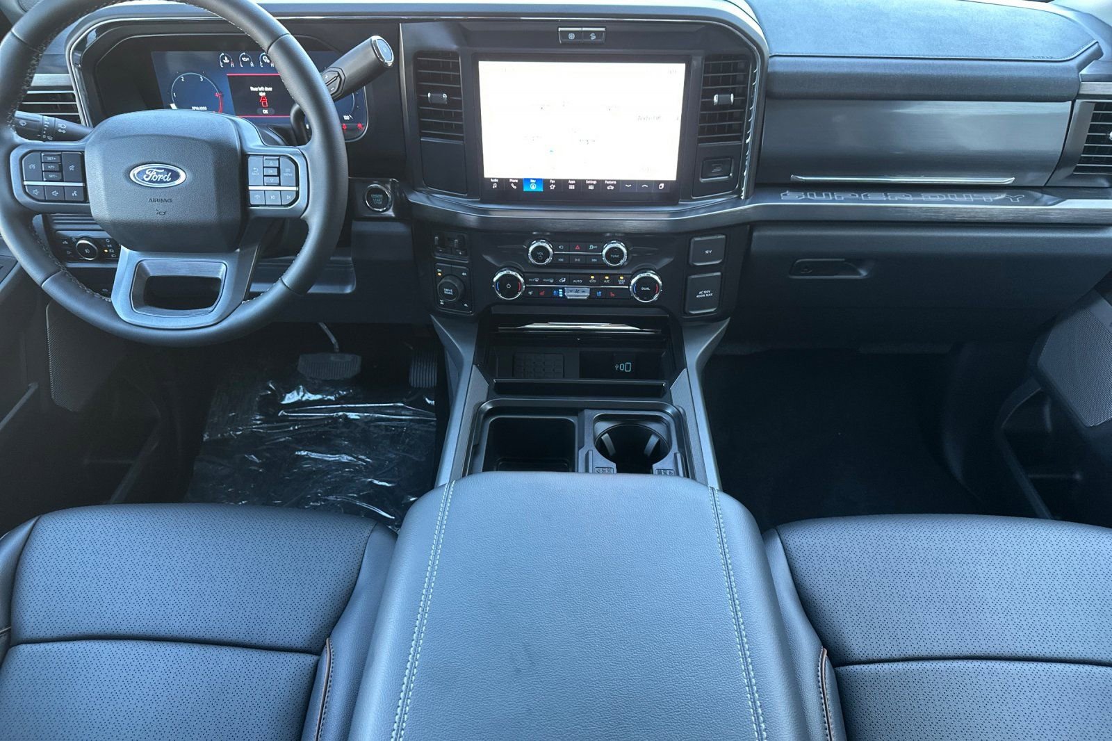 New 2026 Ford F250 Lariat w/ Black Appearance Package image 13