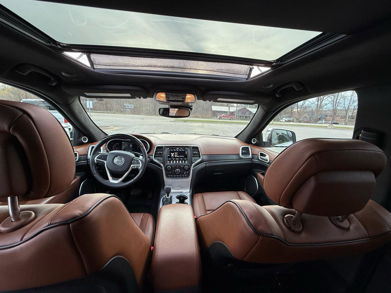 Used 2018 Jeep Grand Cherokee Summit AWD/4WD image 22