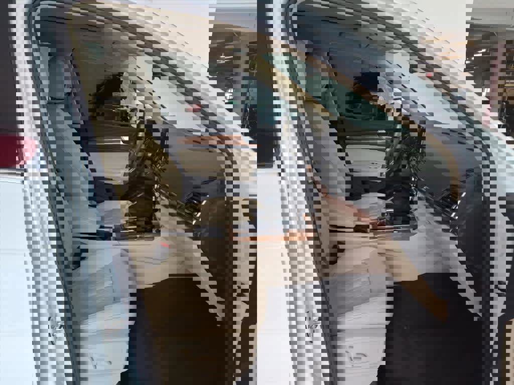 Used 2023 Audi Q5 2.0T Premium w/ Convenience Package image 21