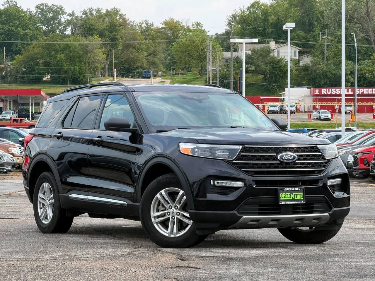 Used 2023 Ford Explorer XLT w/ Equipment Group 202A AWD/4WD image 1