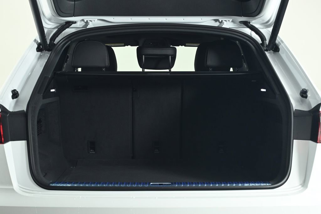New 2026 Audi Q8 Premium Plus image 22
