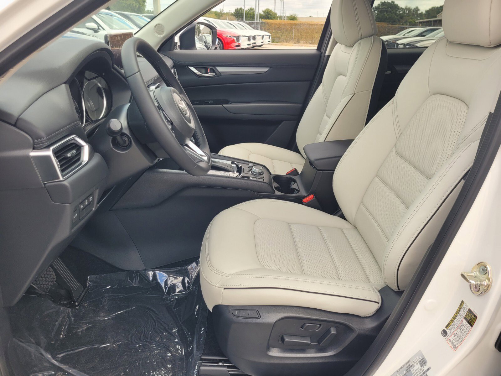 New 2025 MAZDA CX-5 AWD 2.5 S w/ Preferred Package image 3