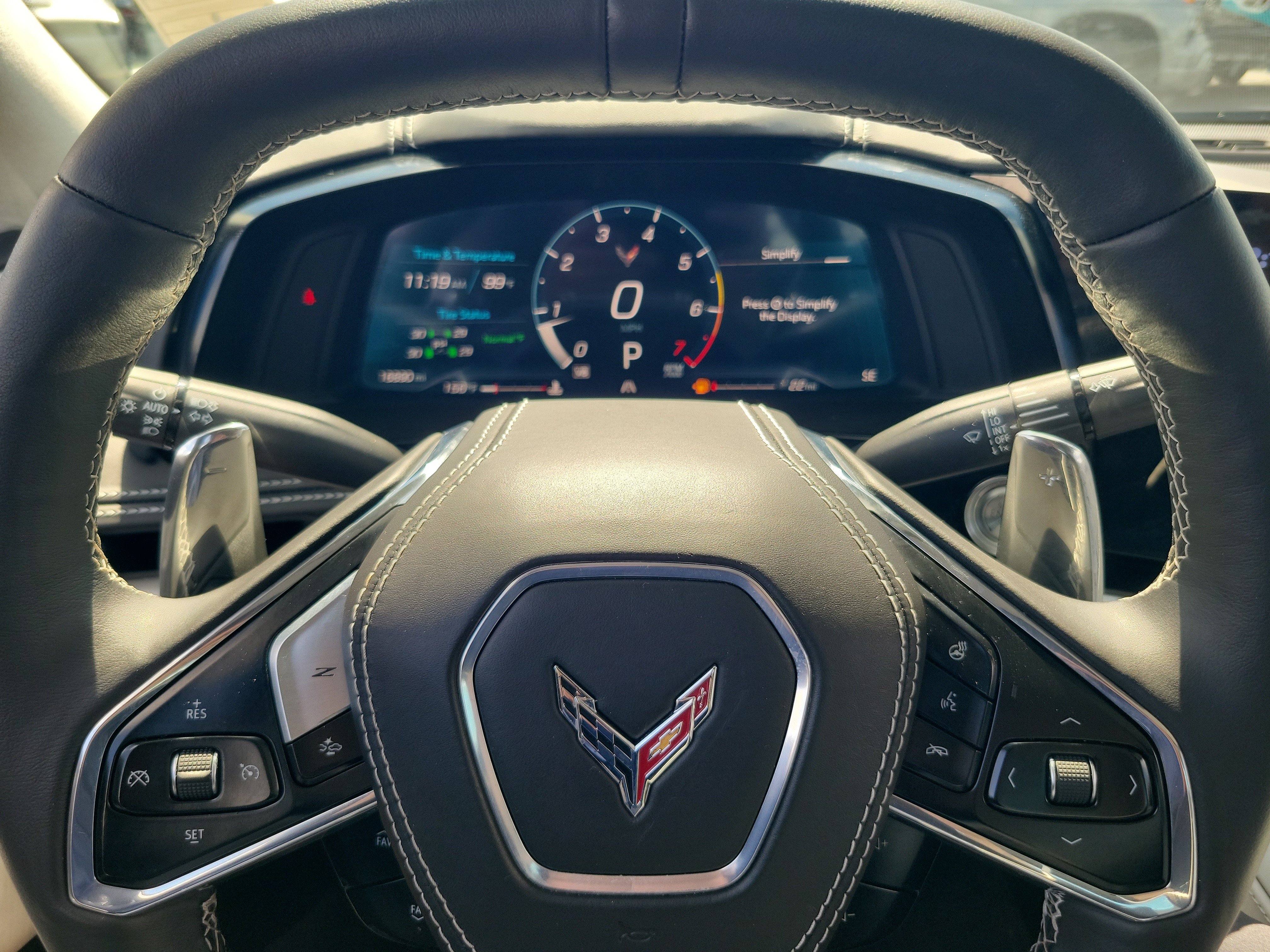 Used 2024 Chevrolet Corvette Stingray Premium Cpe w/ Z51 Performance Package RWD image 16