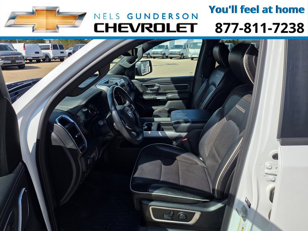 Used 2023 RAM 1500 Laramie AWD/4WD image 16