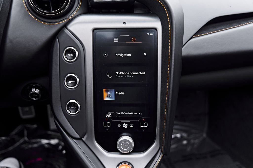 Used 2025 McLaren 750S Spider RWD image 72