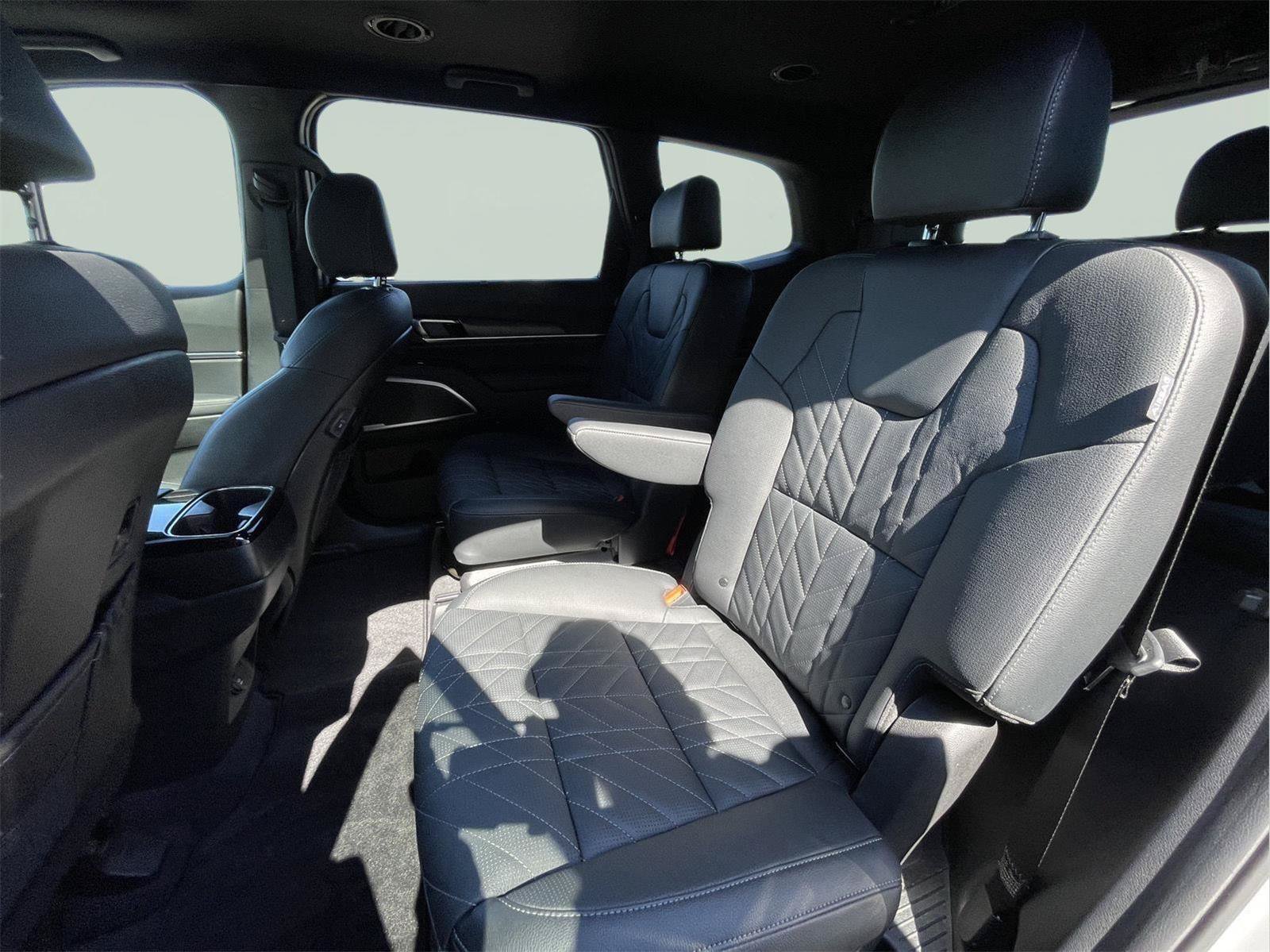 Used 2024 Kia Telluride EX X-Line AWD/4WD image 14