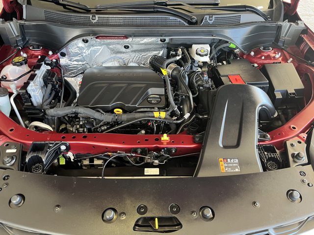 Used 2025 Chevrolet Trax LT w/ LT Convenience Package image 22