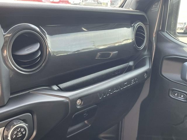 Used 2021 Jeep Wrangler Unlimited Sport image 30