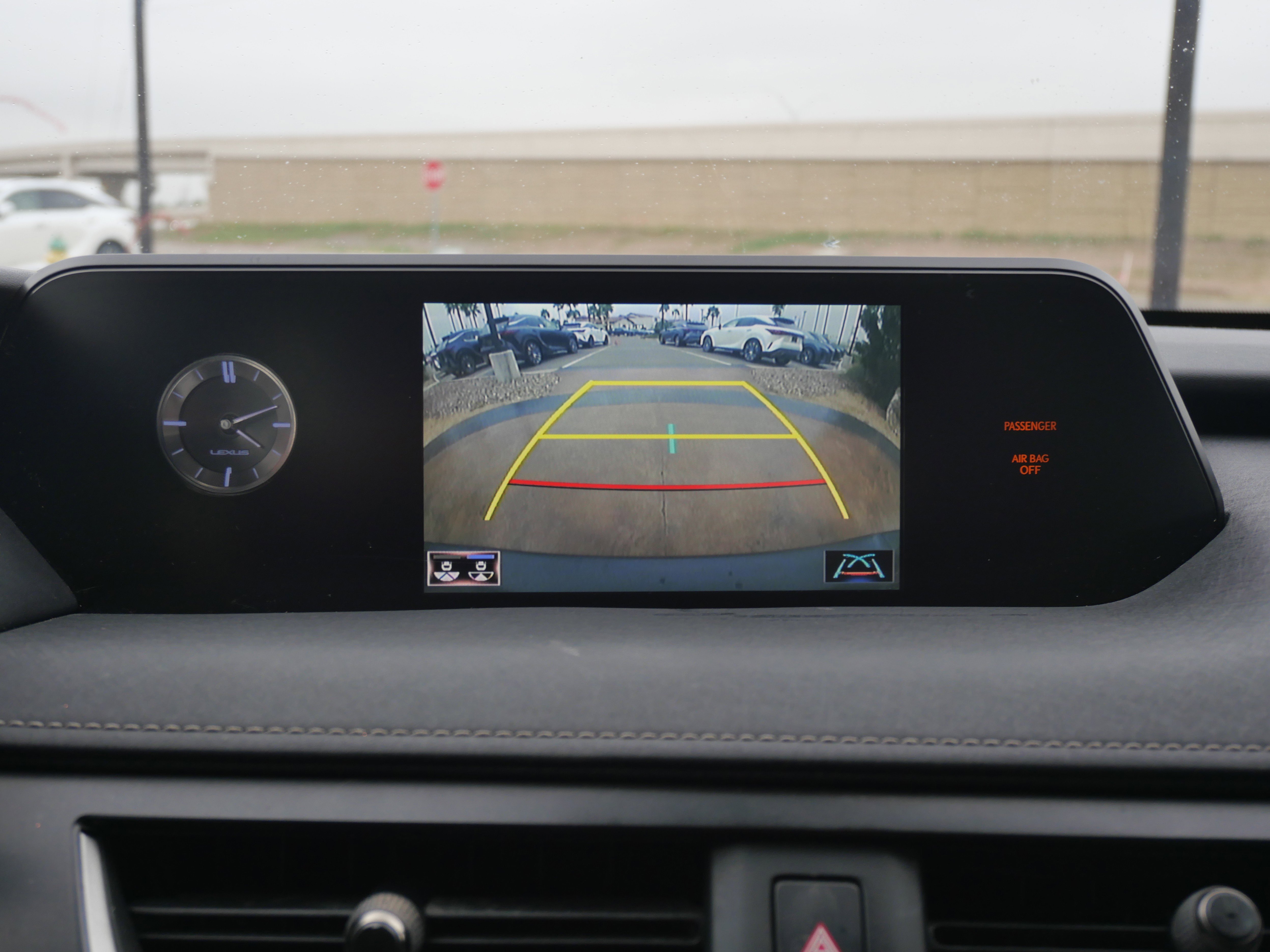 Used 2021 Lexus UX 250h w/ Premium Package image 16