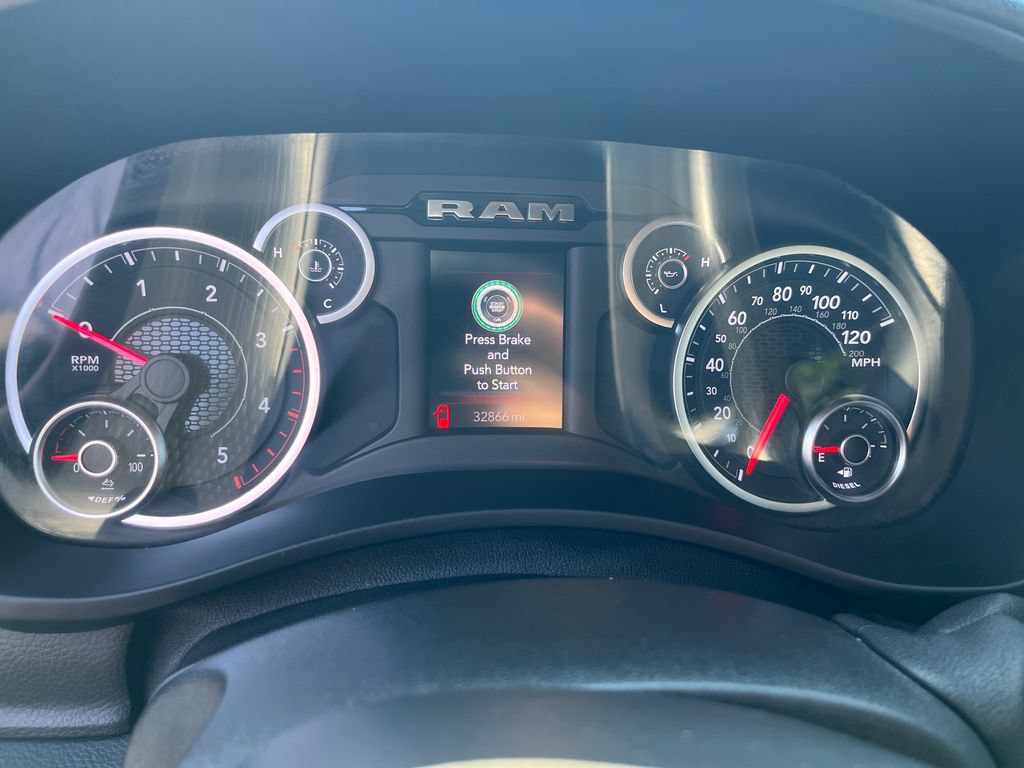Used 2025 RAM 3500 Tradesman AWD/4WD image 18