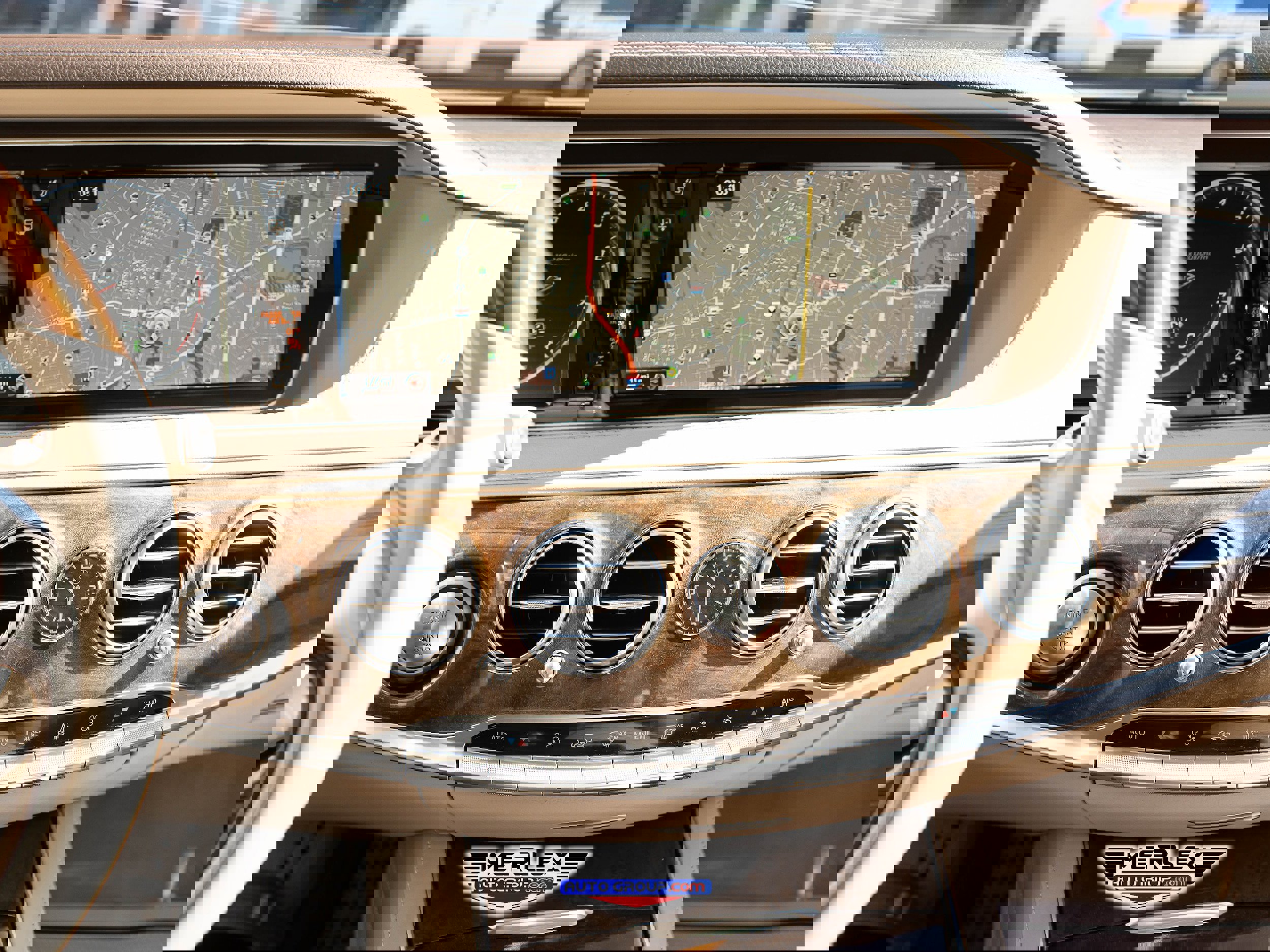 Used 2015 Mercedes-Benz S 550 Sedan image 31