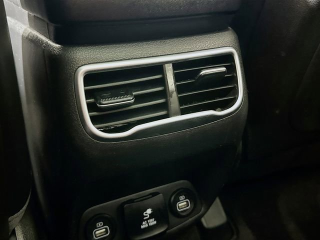 Used 2022 Hyundai Santa Fe Limited AWD/4WD image 30