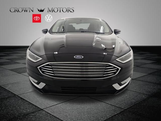 Used 2017 Ford Fusion Titanium image 2