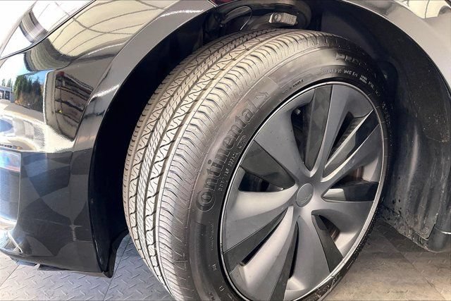 Used 2023 Tesla Model S Standard Range AWD/4WD image 33