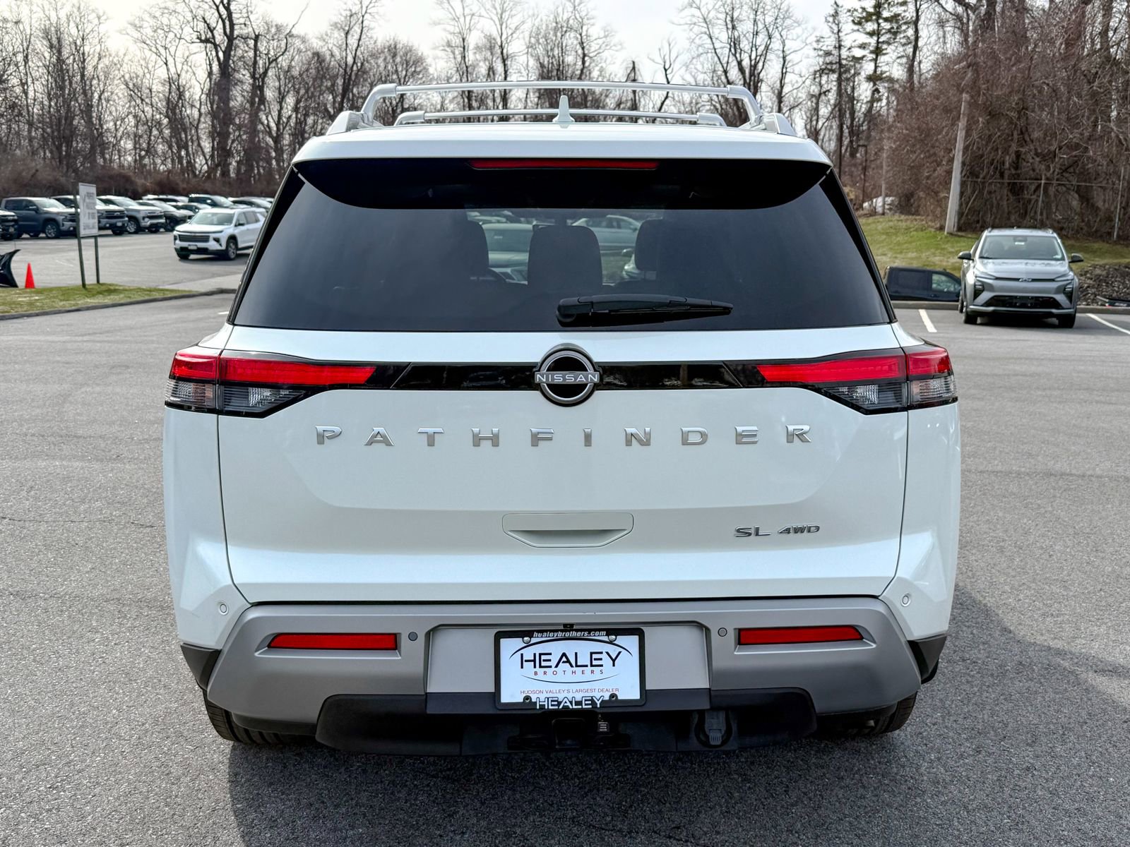 Used 2023 Nissan Pathfinder SL w/ SL Premium Package image 6