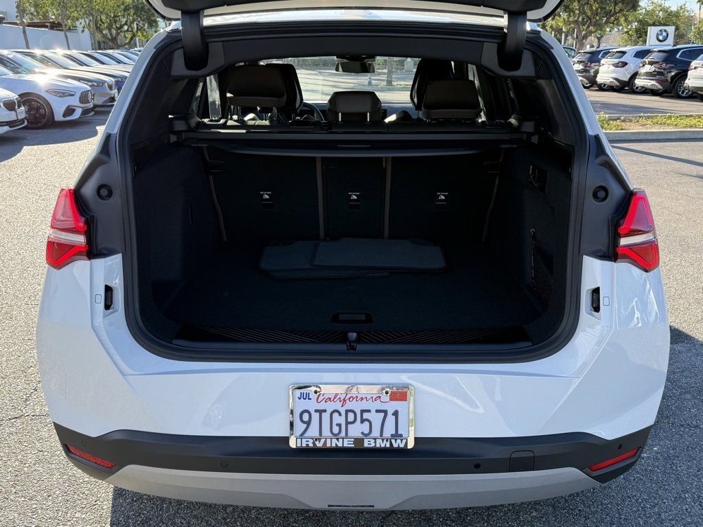 Used 2025 BMW X3 xDrive30i w/ Premium Package image 16